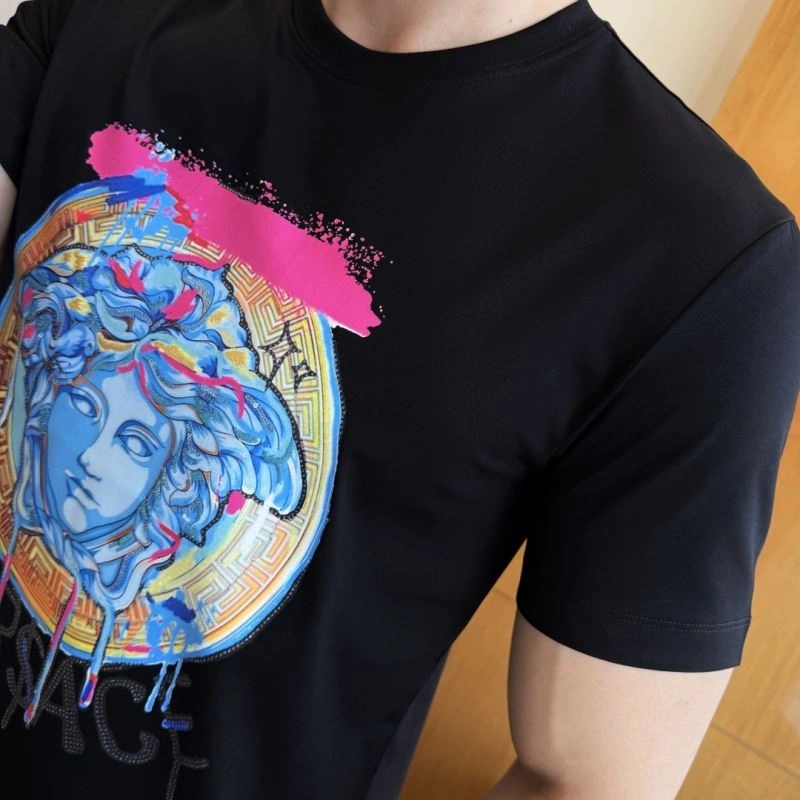 Versace T-Shirts ComfortFit 175243
