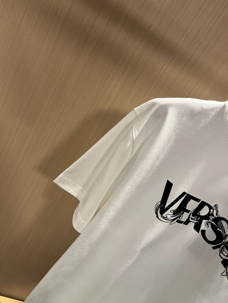Lightweight Versace T-Shirts 175262