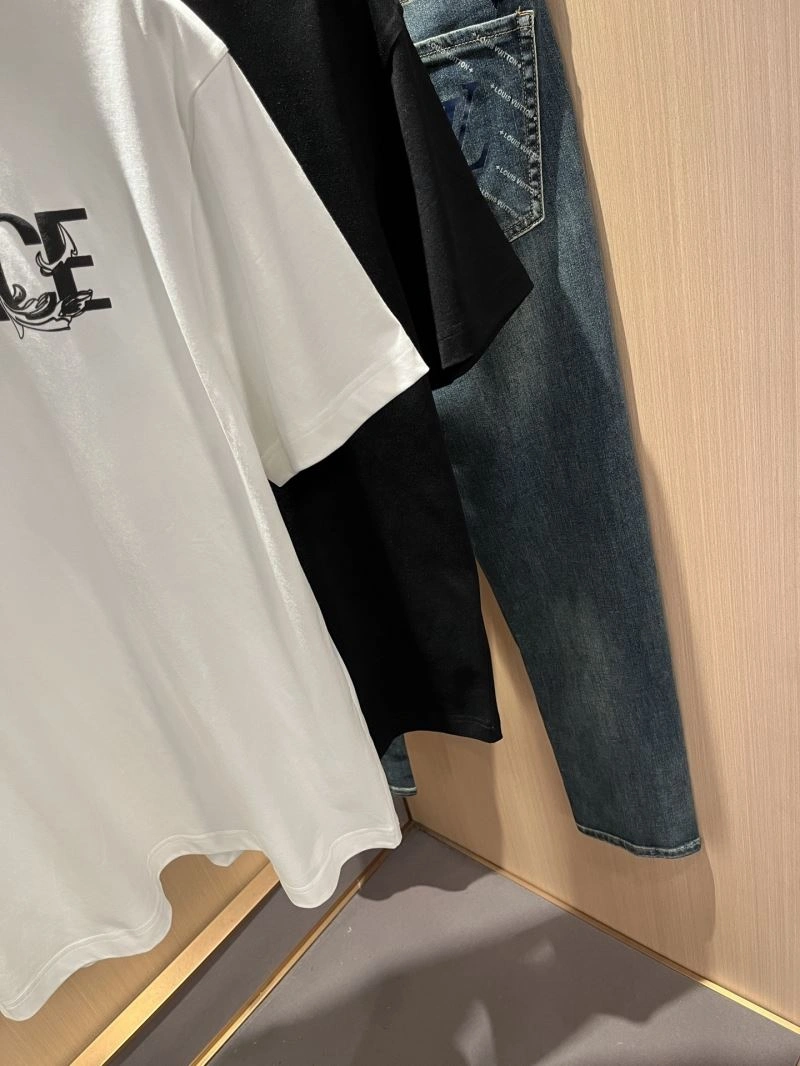 Lightweight Versace T-Shirts 175262
