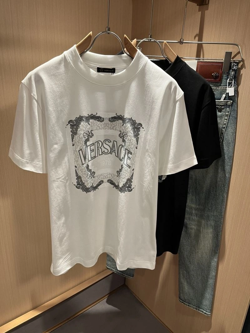 SunProtective Versace T-Shirts 175228