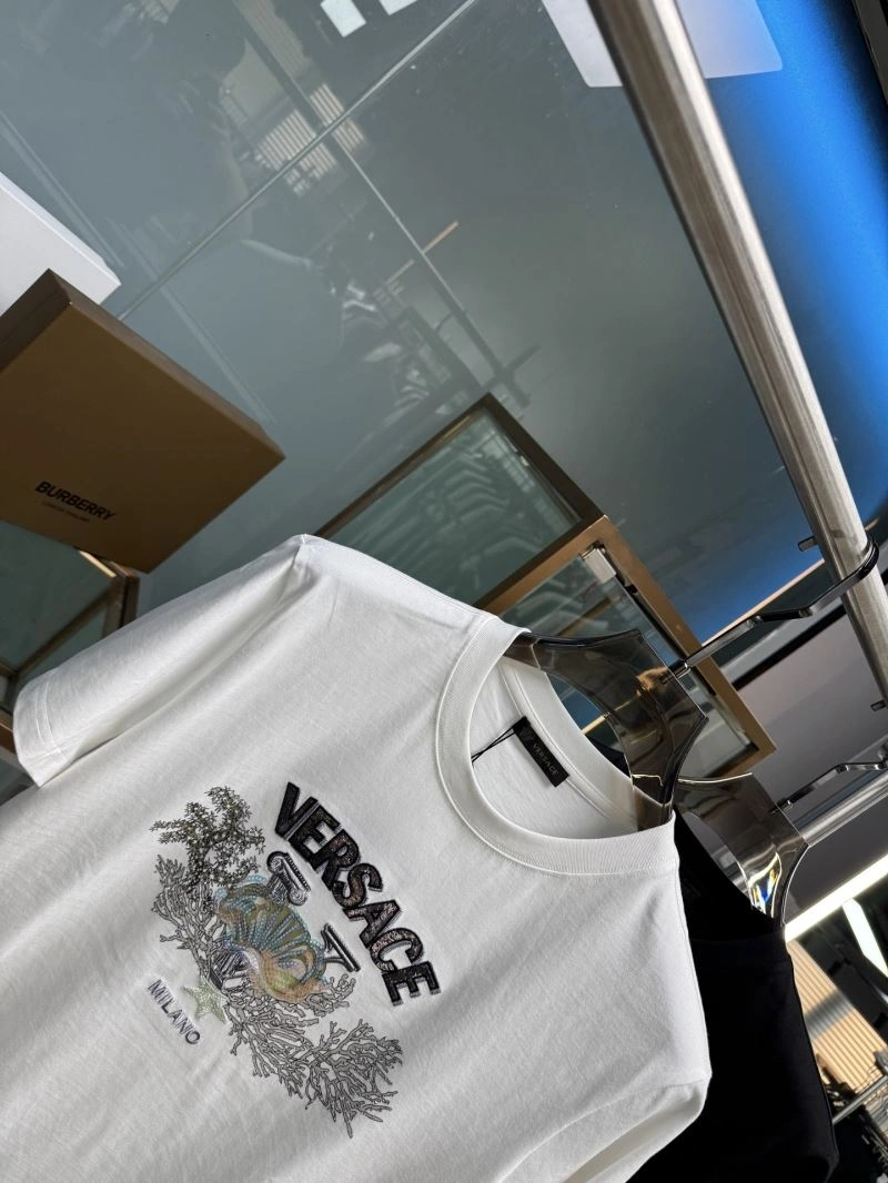 Versace T-Shirts Fashionable 175218