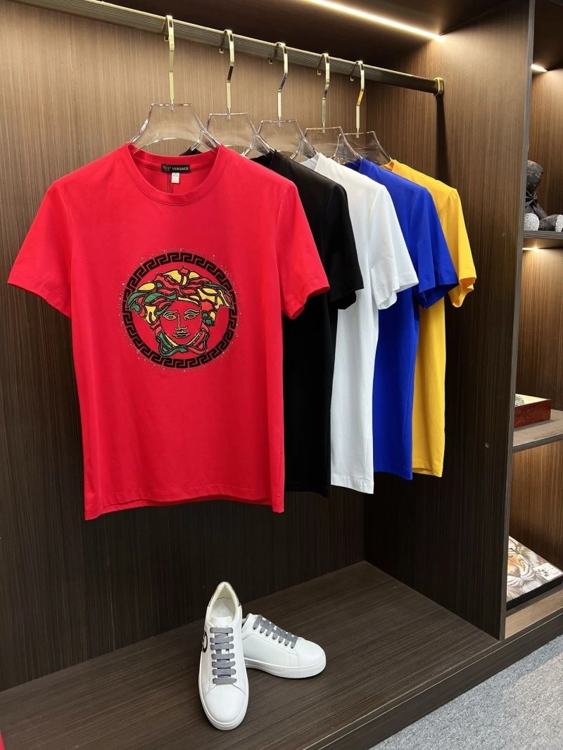Lightweight Versace T-Shirts 175217