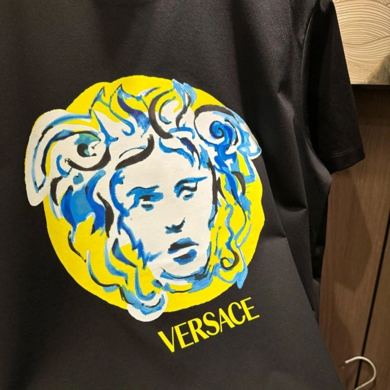 WaterResistant Versace T-Shirts 175257