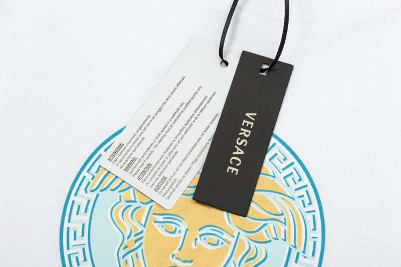 Sleek Versace T-Shirts 175237