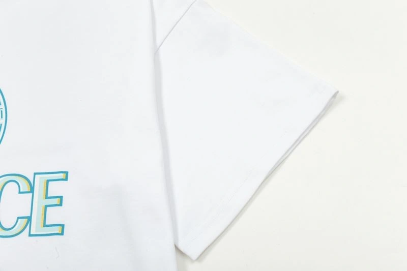 Sleek Versace T-Shirts 175237