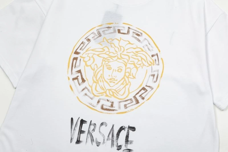 Efficient Versace T-Shirts 175204