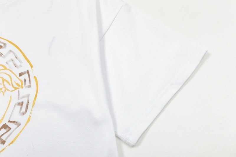 Efficient Versace T-Shirts 175204