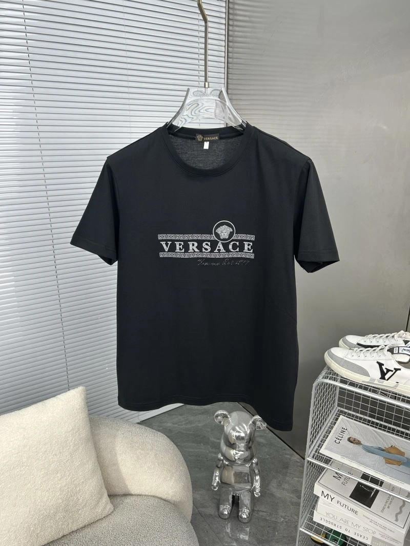 Classic Versace T-Shirts 175233