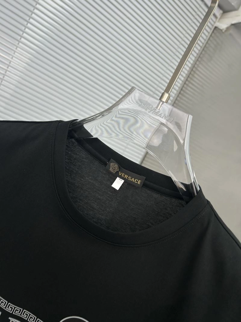 Classic Versace T-Shirts 175233