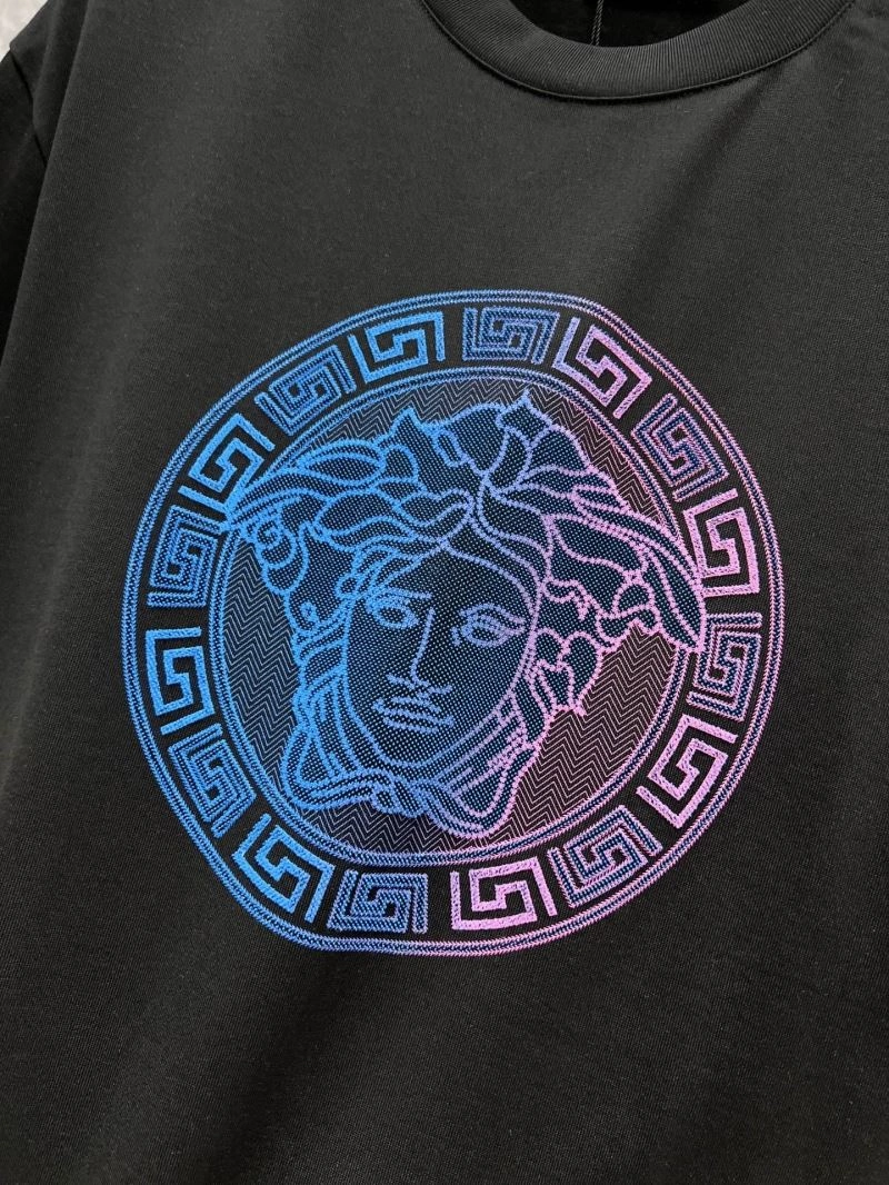 Versace T-Shirts WaterResistant 175188