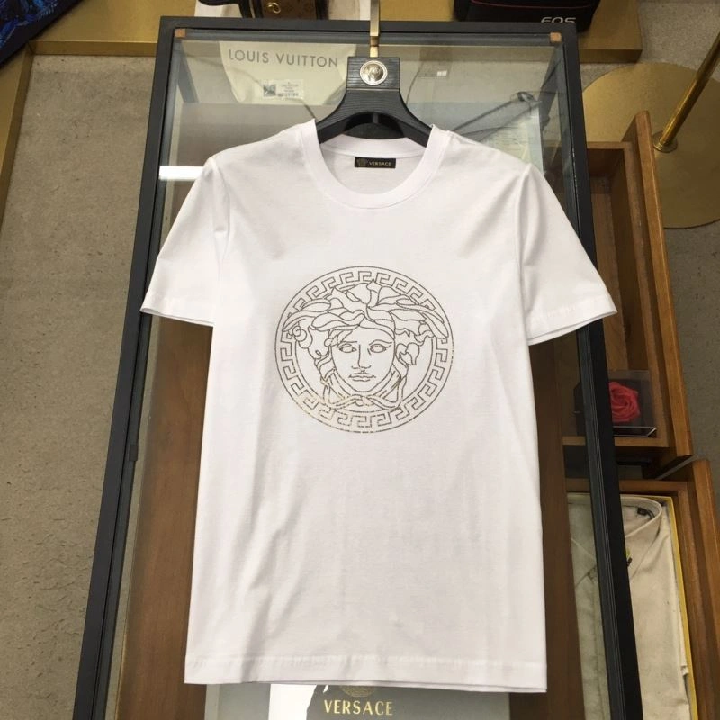 Versace T-Shirts RelaxedFit 175190