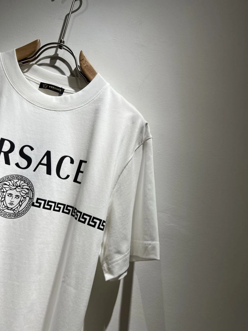 Refined Versace T-Shirts 175183