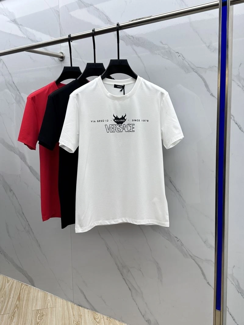 Compact Versace T-Shirts 175178