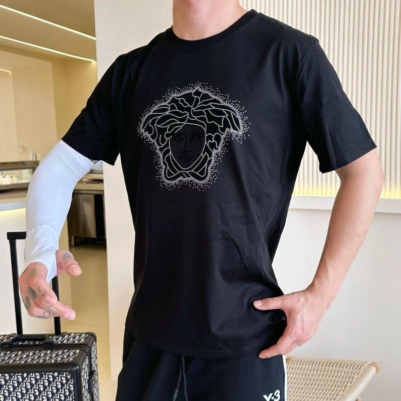 Durable Versace T-Shirts 175169