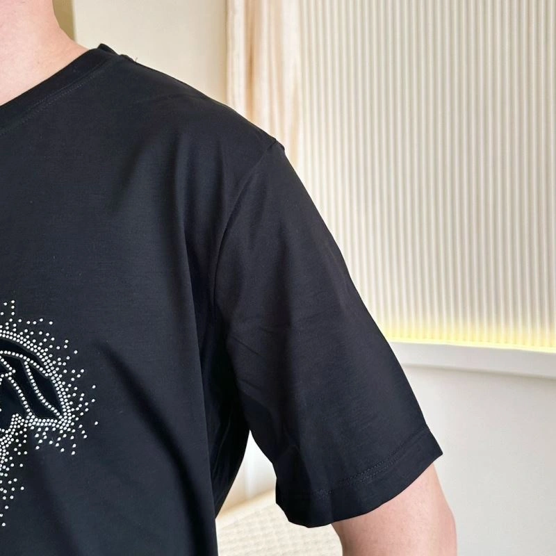 Durable Versace T-Shirts 175169