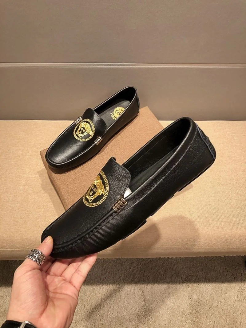 Trendsetting Versace Tods Shoes 37192