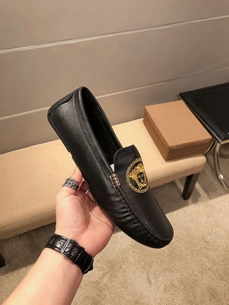 Trendsetting Versace Tods Shoes 37192