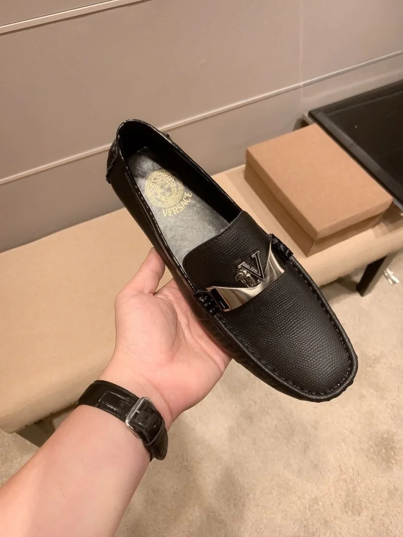 Versace Tods Shoes WellDesigned 37209