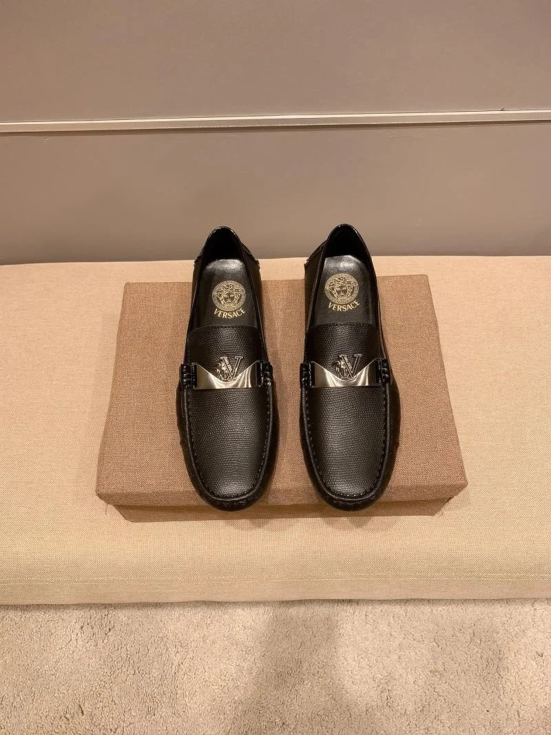Versace Tods Shoes WellDesigned 37209