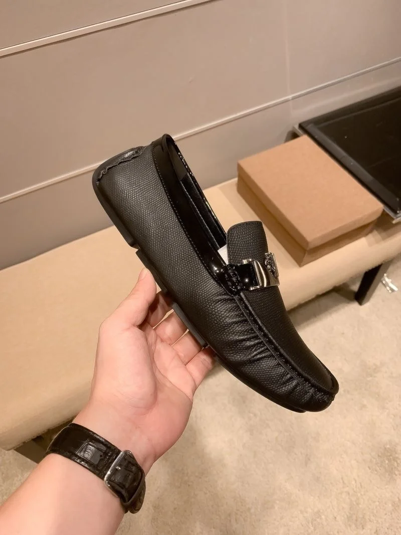 Versace Tods Shoes WellDesigned 37209