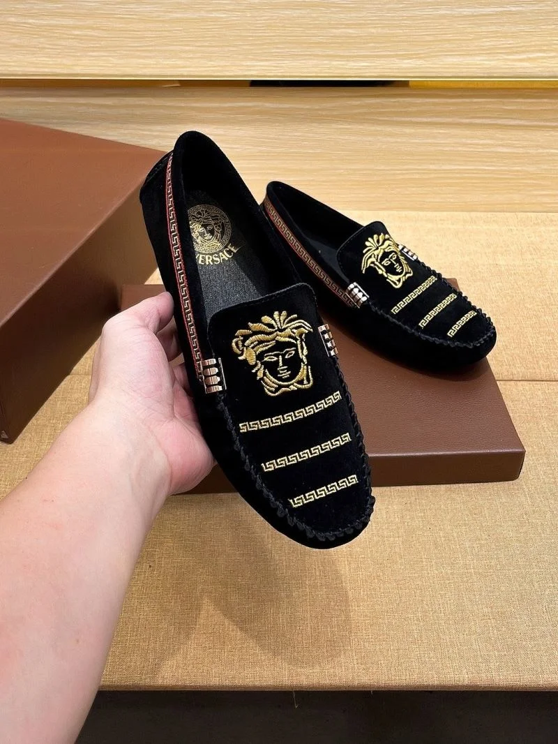 Versace Tods Shoes WellDesigned 37184