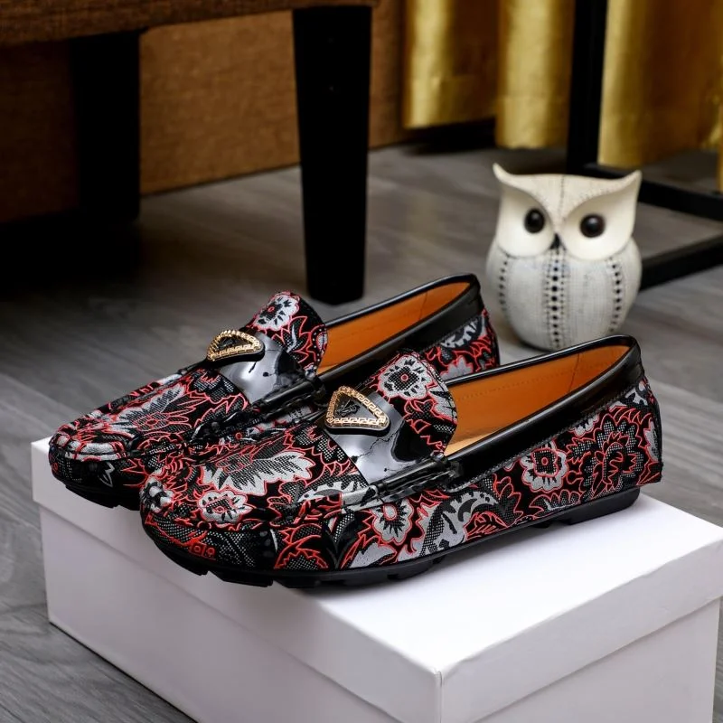 Versace Tods Shoes Classic 37146