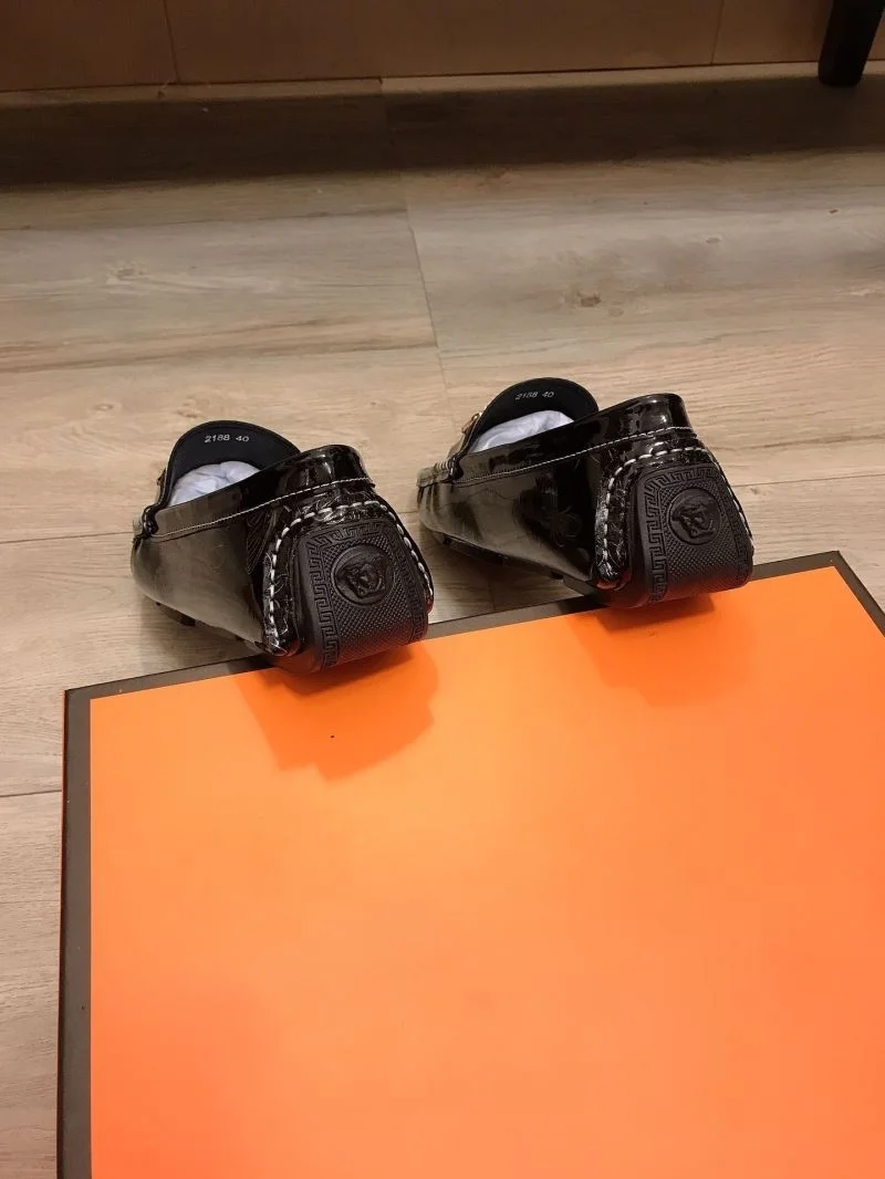 Versace Tods Shoes Casual 37436