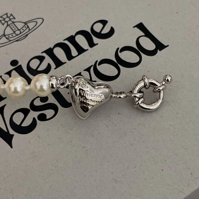 Resilient Vivienne Westwood Bracelets 213582