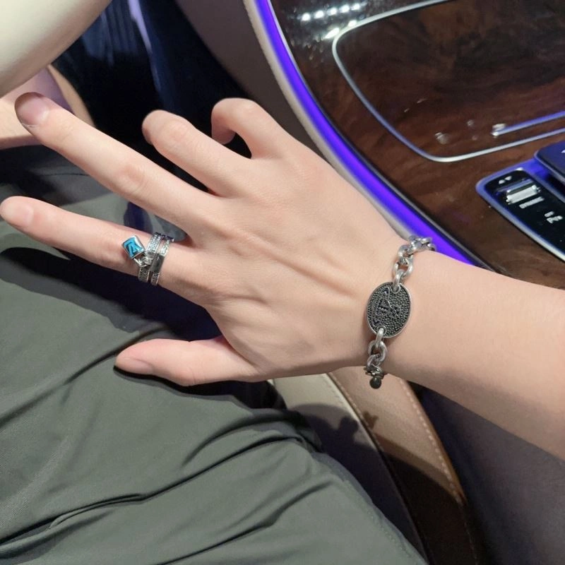 Vivienne Westwood Bracelets TimelessDesign 211586