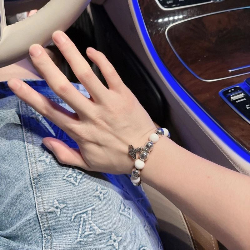 Supportive Vivienne Westwood Bracelets 211577