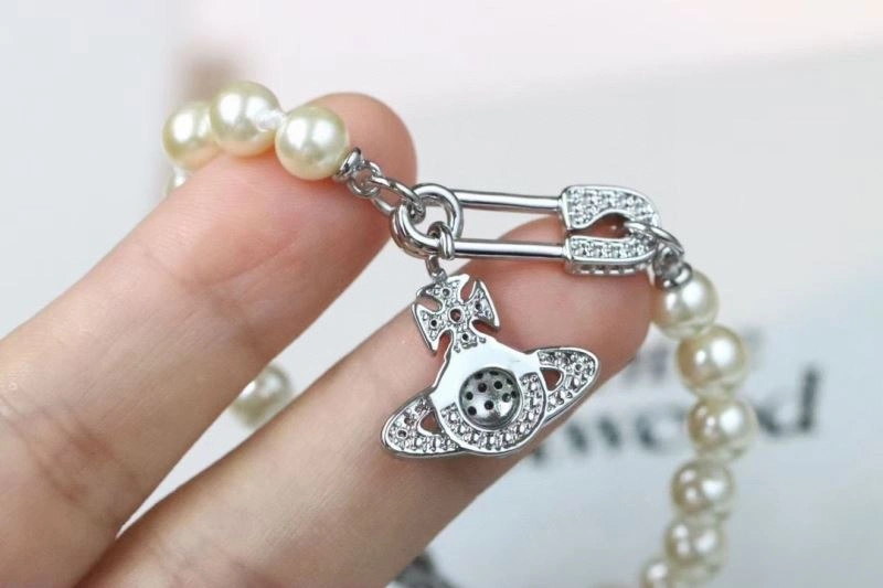 Vivienne Westwood Bracelets Timeless 211002