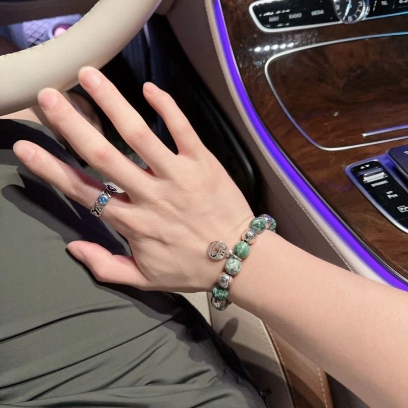 Vivienne Westwood Bracelets Durable 210367