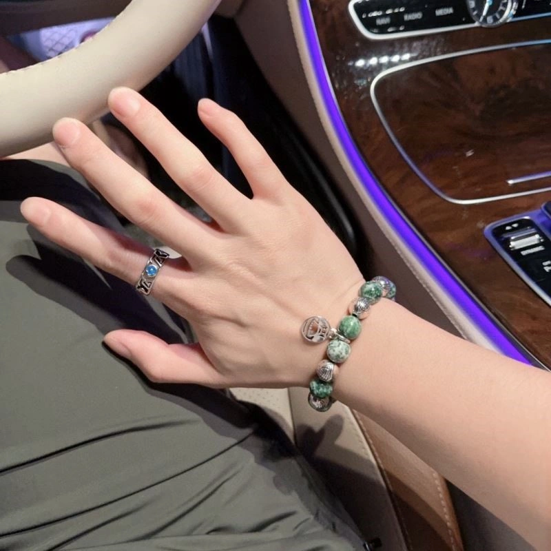 Vivienne Westwood Bracelets Durable 210367