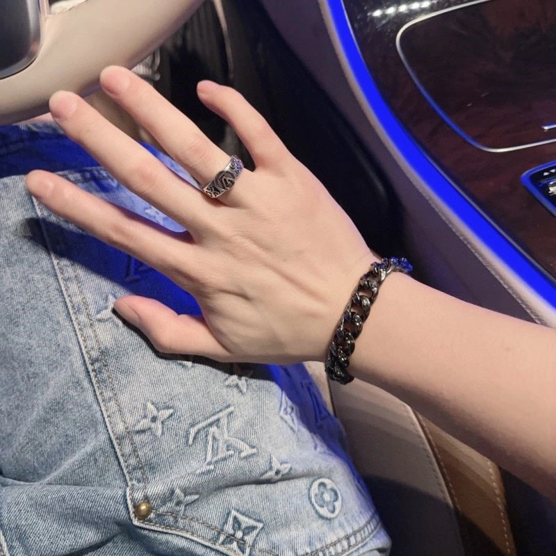 Vivienne Westwood Bracelets Attractive 209580