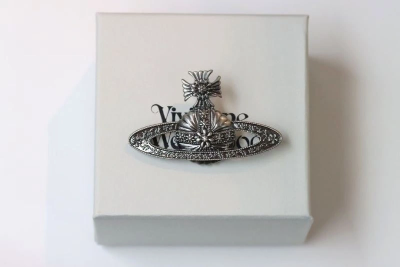 NewStyle Vivienne Westwood Brooches 214409