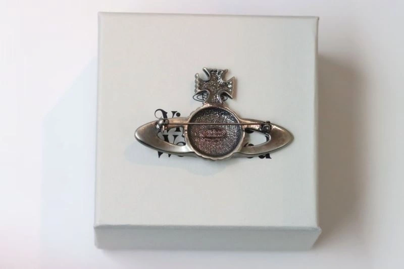 NewStyle Vivienne Westwood Brooches 214409