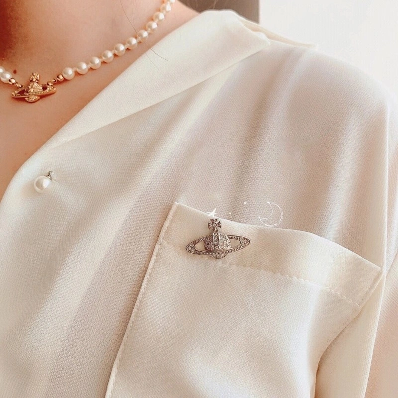 UrbanChic Vivienne Westwood Brooches 207642