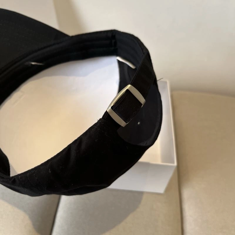 Classic Vivienne Westwood Caps 261545