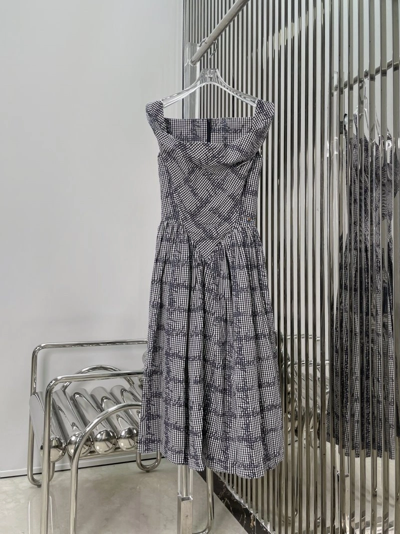 WeatherProof Vivienne Westwood Dress 146901