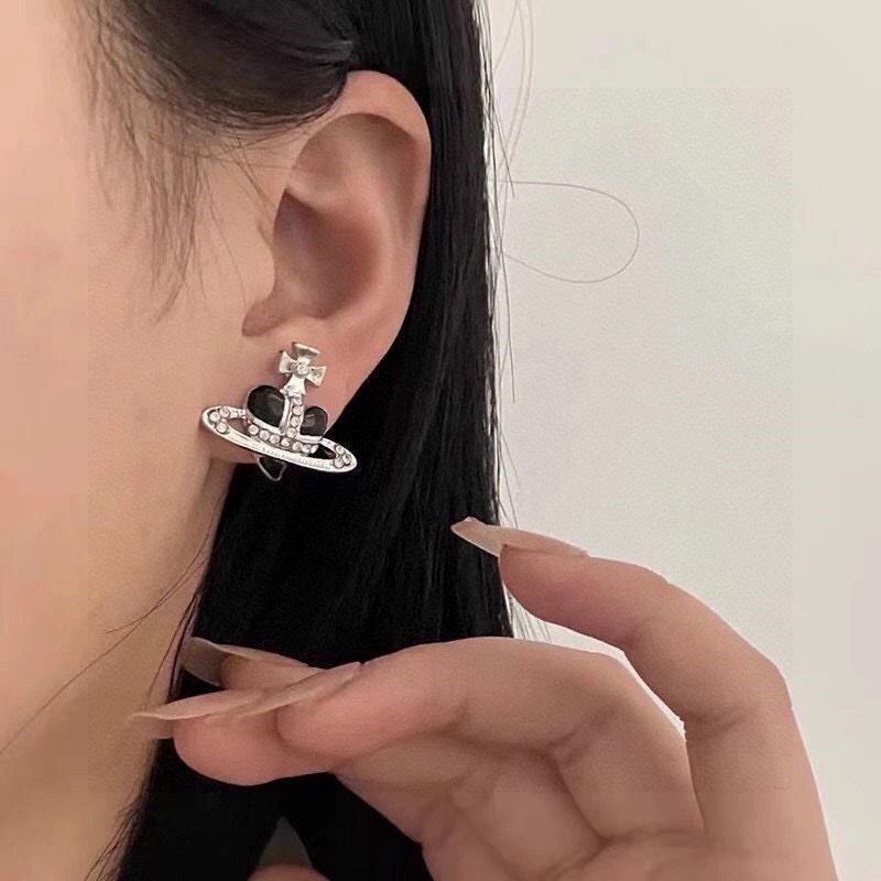 Neat Vivienne Westwood Earrings 210260