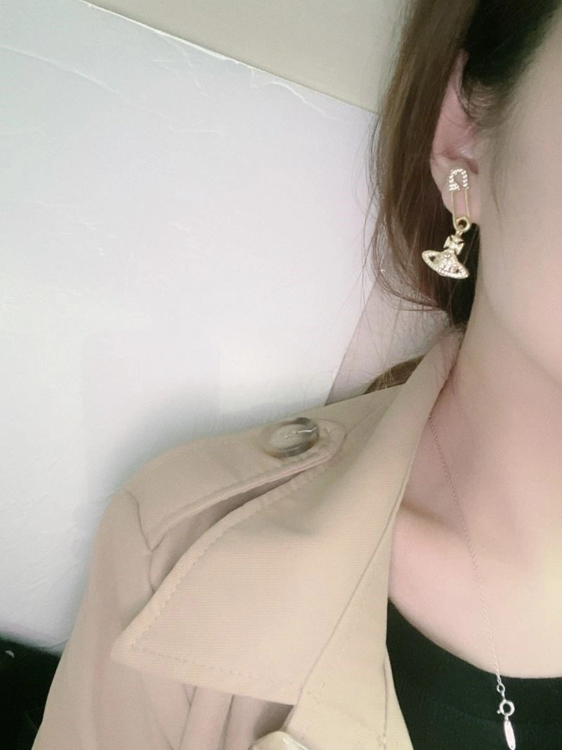Soft Vivienne Westwood Earrings 209572