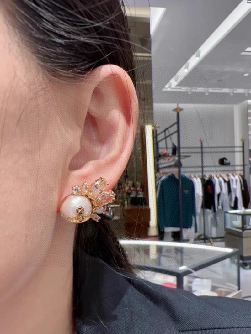 Vivienne Westwood Earrings Snug 208312