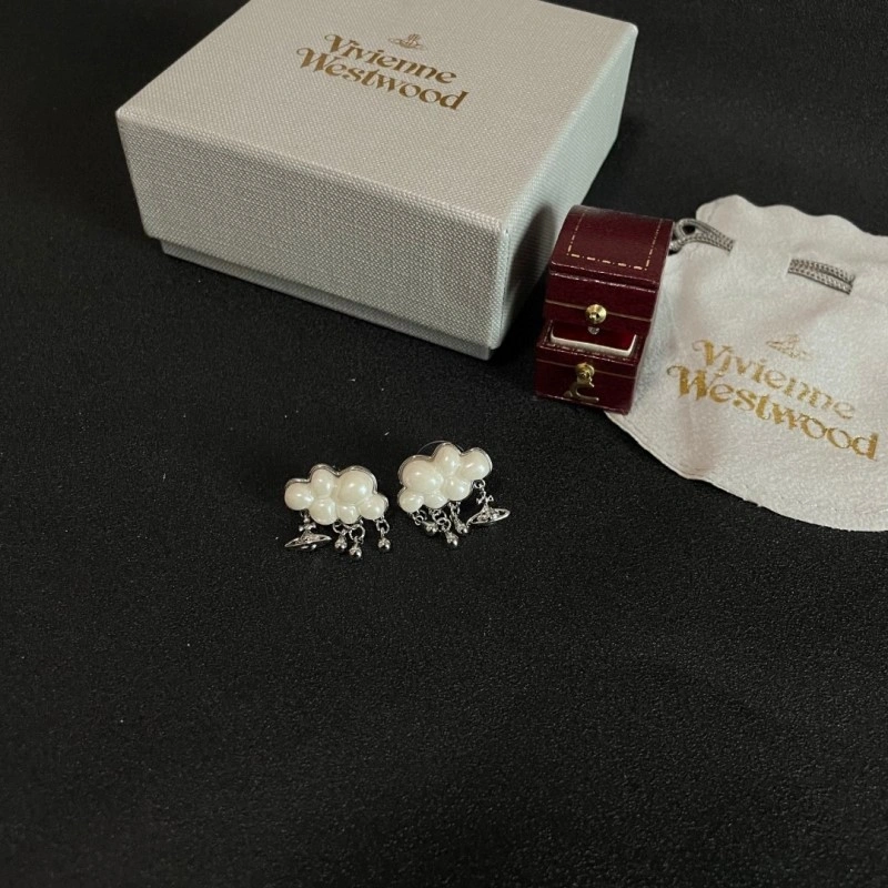 UrbanStyle Vivienne Westwood Earrings 208311