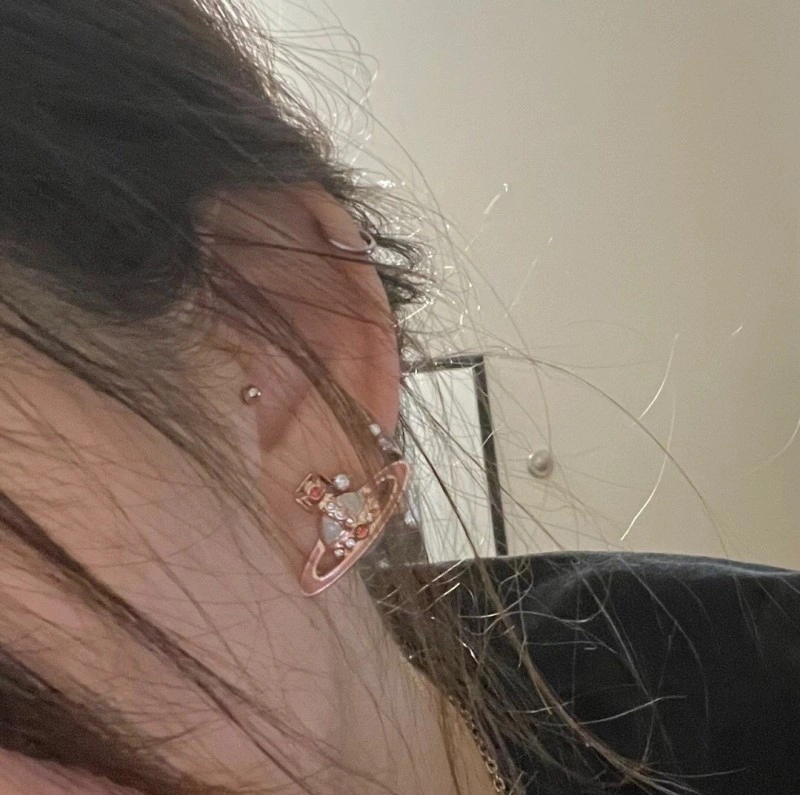 Vivienne Westwood Earrings Lightweight 207643