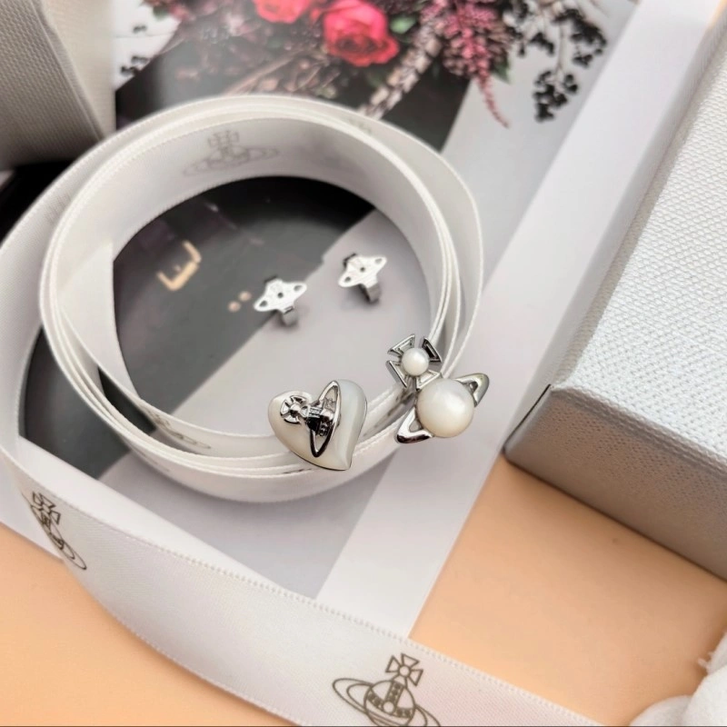 Vivienne Westwood Earrings Premium 207624