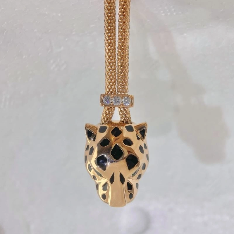 UrbanChic Vivienne Westwood Necklaces 213156