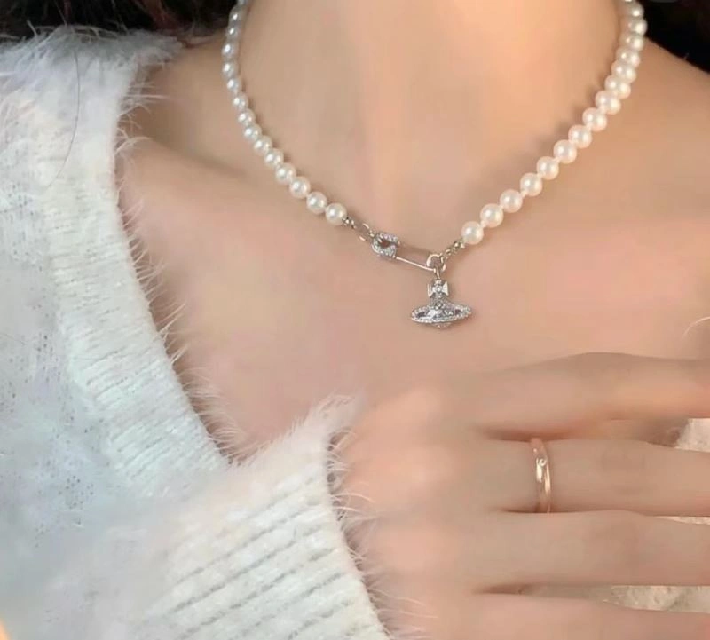 Flexible Vivienne Westwood Necklaces 207458