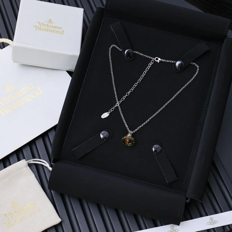 Vivienne Westwood Necklaces FreshLook 213149