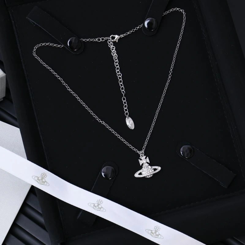 SmoothTexture Vivienne Westwood Necklaces 213138