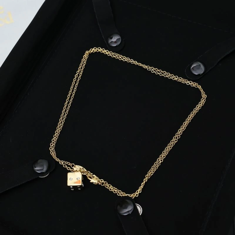 Vivienne Westwood Necklaces Affordable 213150